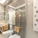 בית נופש First Class