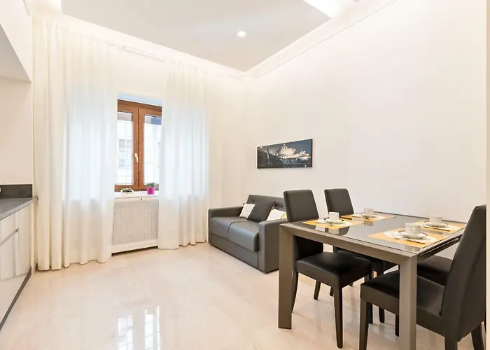 Nyaraló First Class